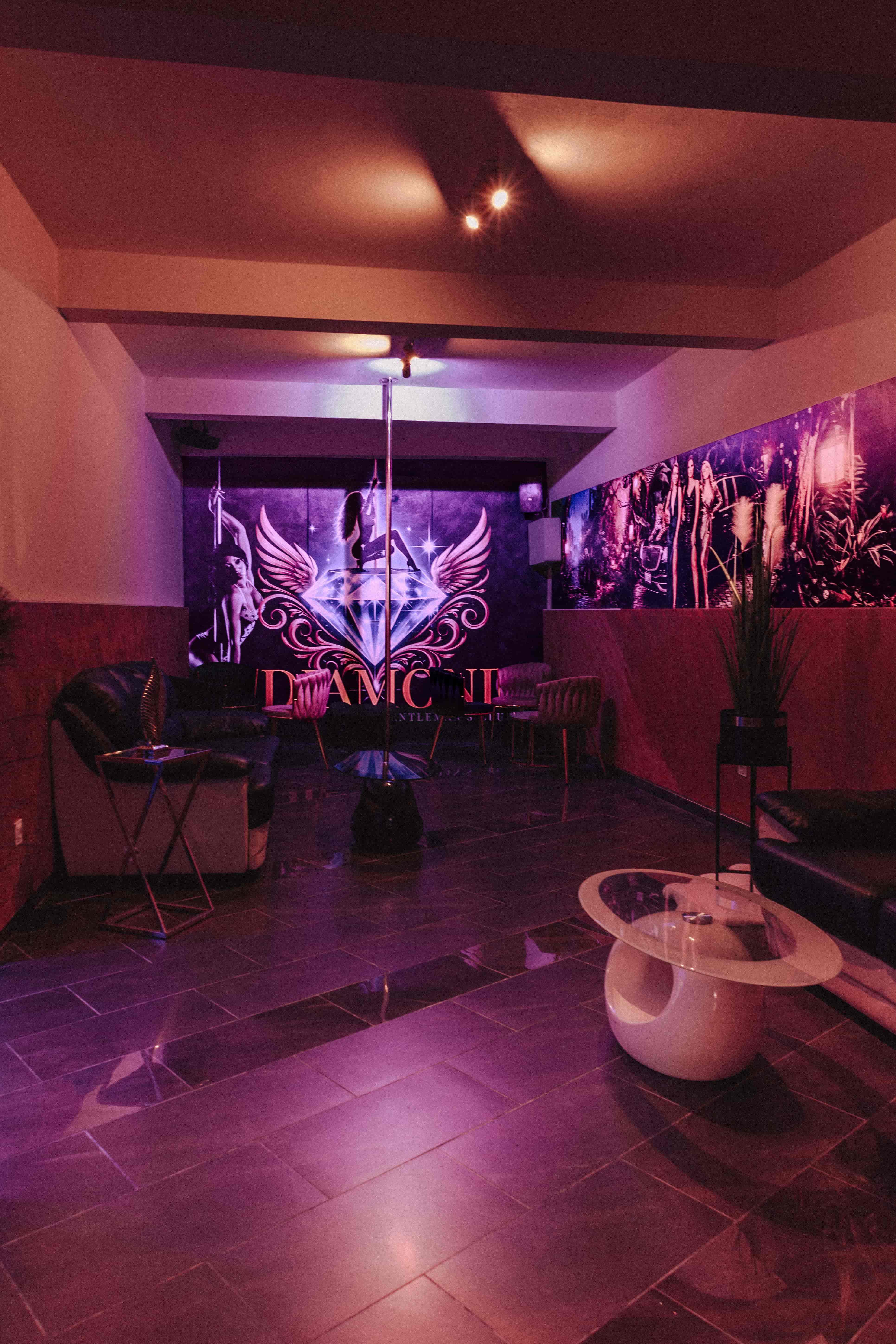 Atmosféra nočného klubu Diamond Košice — VIP lounge, bar a privátne kabíny 2